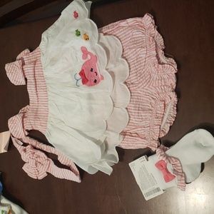 Baby Gymboree top, with diaper cover and socks. Total 4 pieces. 3-6 mos NWT.